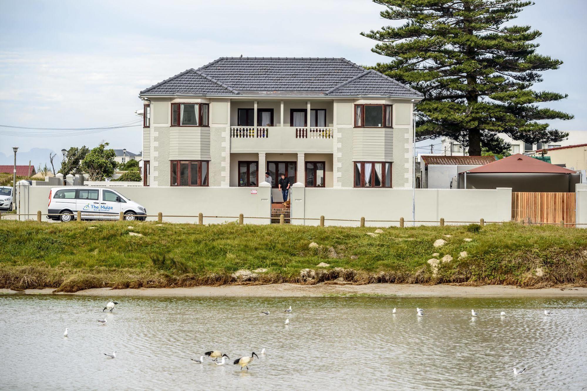 The Muize Bed & Breakfast Muizenberg Exterior photo